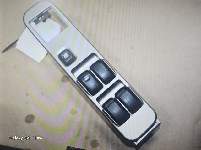 bontott MITSUBISHI PAJERO Bal első Ablakemelő Kapcsoló