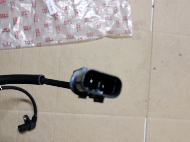 bontott MITSUBISHI PAJERO Bal első ABS Jeladó