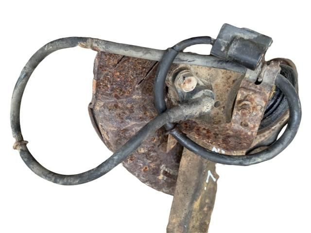 bontott MITSUBISHI PAJERO Bal első ABS Jeladó