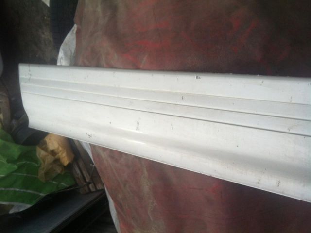 bontott MITSUBISHI PAJERO Bal első Ajtó Díszléc