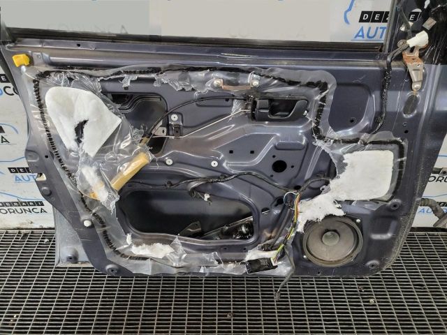 bontott MITSUBISHI PAJERO Bal első Ajtó (Üres lemez)