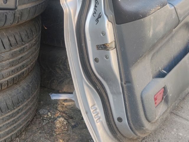 bontott MITSUBISHI PAJERO Bal első Ajtó (Üres lemez)