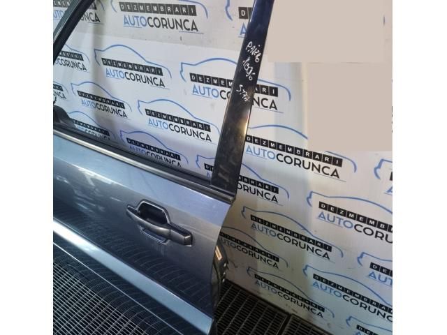 bontott MITSUBISHI PAJERO Bal első Ajtó (Üres lemez)