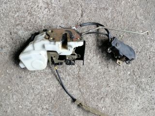 bontott MITSUBISHI PAJERO Bal első Ajtózár