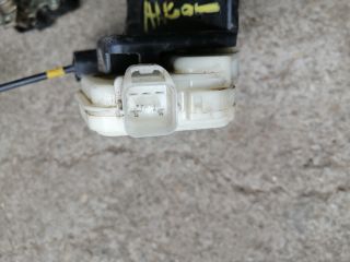 bontott MITSUBISHI PAJERO Bal első Ajtózár