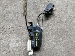 bontott MITSUBISHI PAJERO Bal első Ajtózár