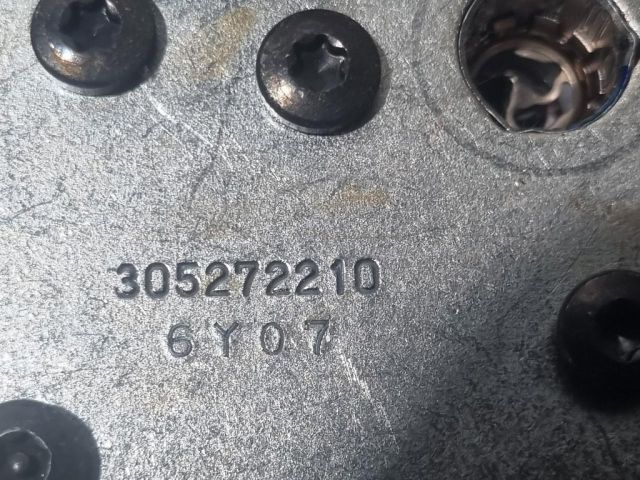 bontott MITSUBISHI PAJERO Bal első Biztonsági Öv