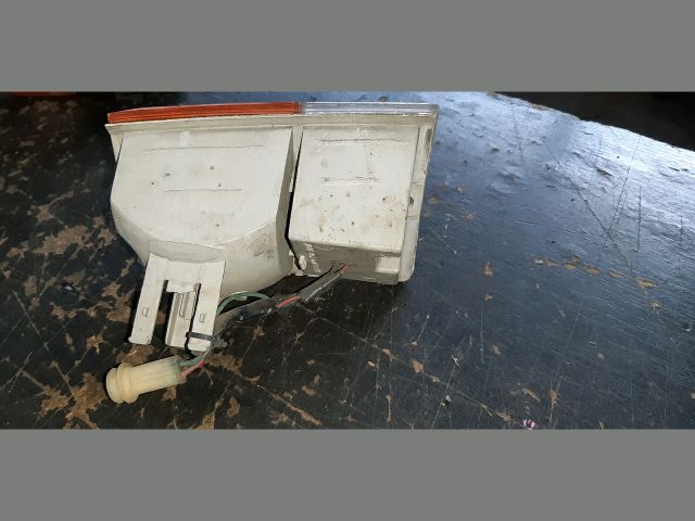 bontott MITSUBISHI PAJERO Bal első Irányjelző