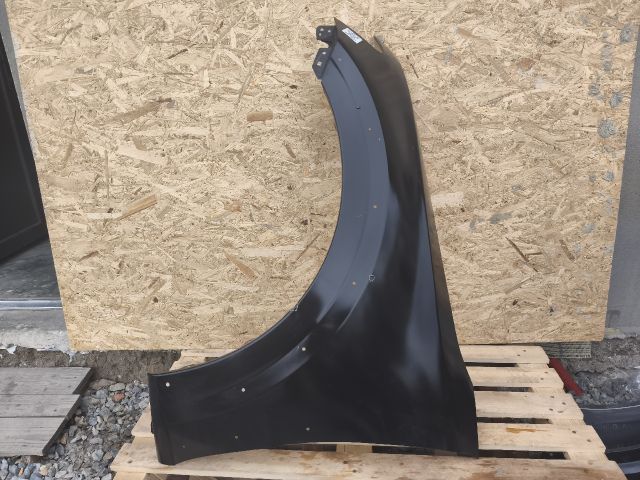 bontott MITSUBISHI PAJERO Bal első Sárvédő