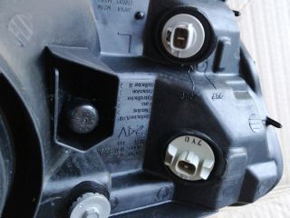 bontott MITSUBISHI PAJERO Bal Fényszóró