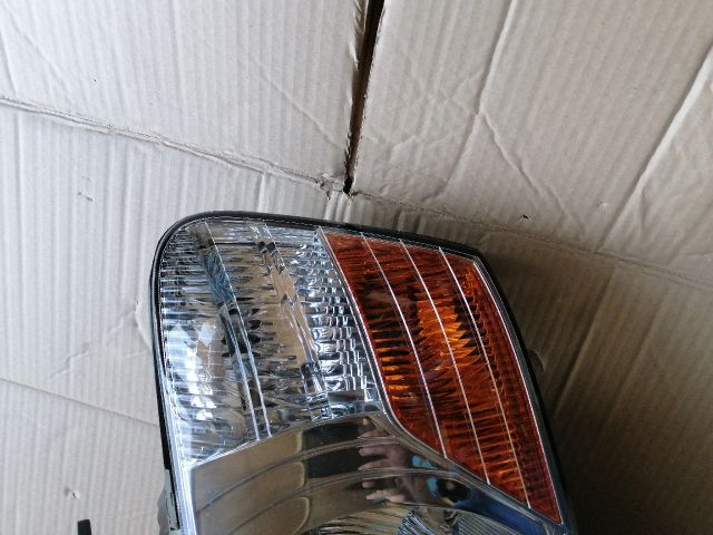 bontott MITSUBISHI PAJERO Bal Fényszóró