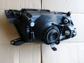 bontott MITSUBISHI PAJERO Bal Fényszóró