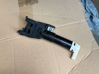 bontott MITSUBISHI PAJERO Bal Fényszórómosó Fúvóka