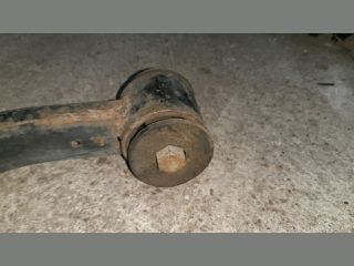 bontott MITSUBISHI PAJERO Bal hátsó Alsó Első Lengőkar