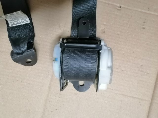 bontott MITSUBISHI PAJERO Bal hátsó Biztonsági Öv