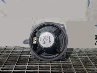 bontott MITSUBISHI PAJERO Bal hátsó Hangszóró