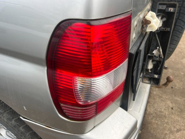 bontott MITSUBISHI PAJERO Bal Hátsó Lámpa