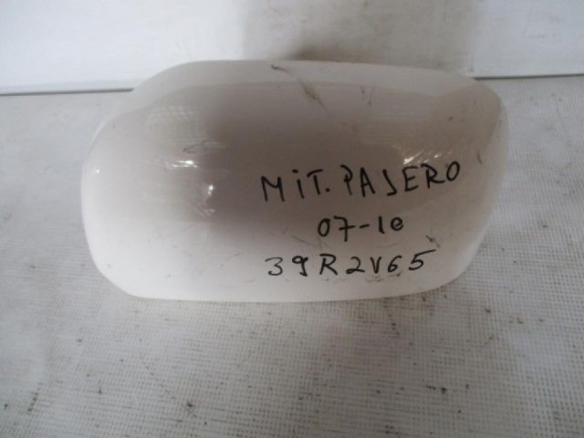 bontott MITSUBISHI PAJERO Bal Visszapillantó Tükör Burkolat