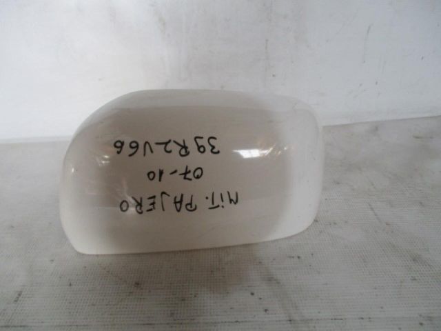 bontott MITSUBISHI PAJERO Bal Visszapillantó Tükör Burkolat