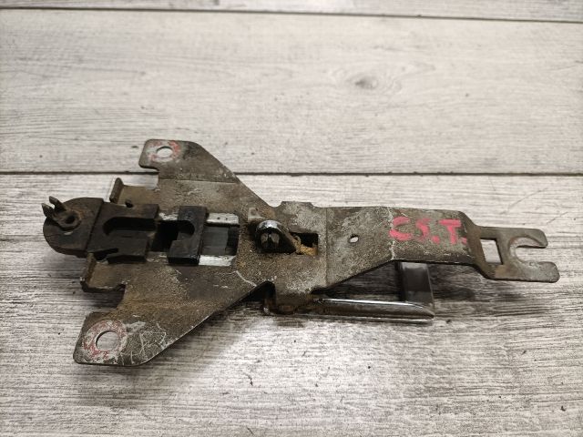 bontott MITSUBISHI PAJERO Csomagtérajtó Kilincs