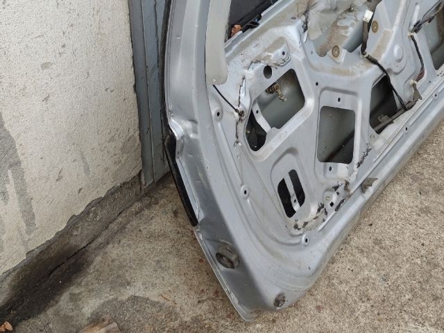 bontott MITSUBISHI PAJERO Csomagtérajtó (Üres lemez)