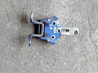 bontott MITSUBISHI PAJERO Csomagtérajtó Zsanér