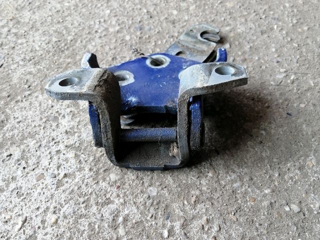 bontott MITSUBISHI PAJERO Csomagtérajtó Zsanér