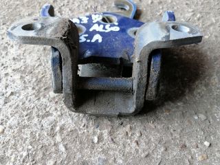 bontott MITSUBISHI PAJERO Csomagtérajtó Zsanér