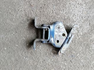 bontott MITSUBISHI PAJERO Csomagtérajtó Zsanér