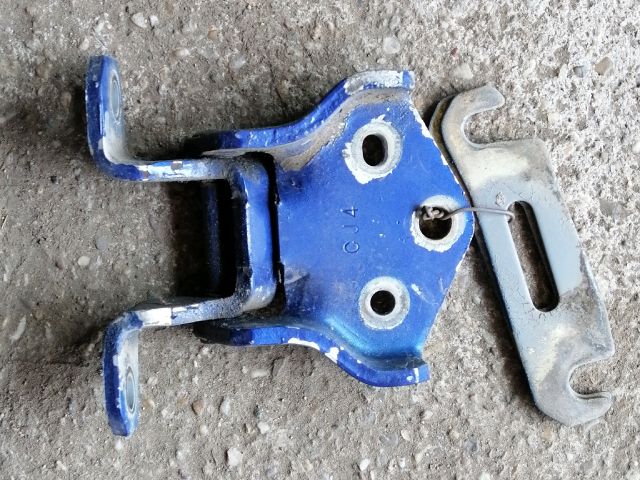 bontott MITSUBISHI PAJERO Csomagtérajtó Zsanér