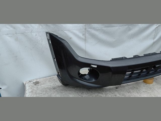 bontott MITSUBISHI PAJERO Első Lökhárító (Üresen)