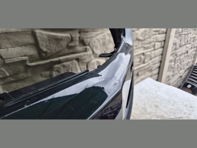 bontott MITSUBISHI PAJERO Első Lökhárító (Üresen)