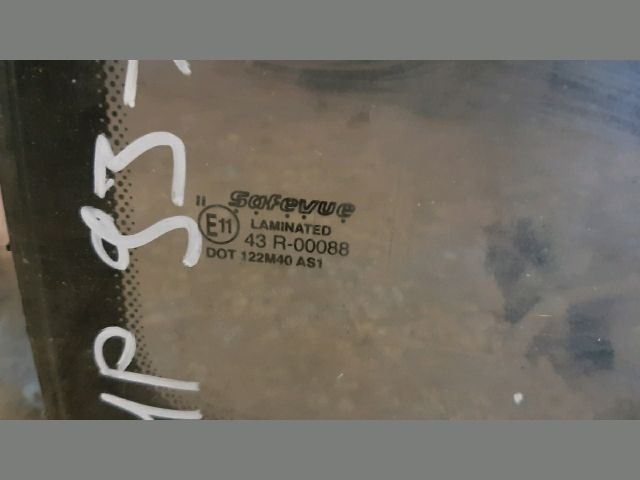 bontott MITSUBISHI PAJERO Első Szélvédő