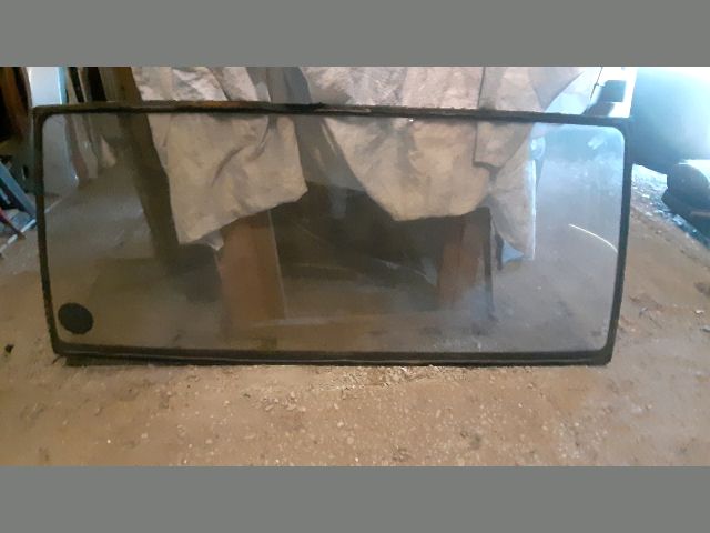 bontott MITSUBISHI PAJERO Első Szélvédő