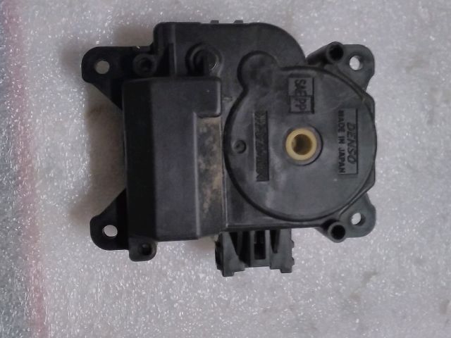 bontott MITSUBISHI PAJERO Fűtés Állító Motor