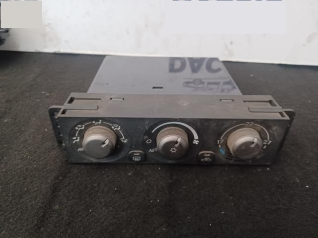 bontott MITSUBISHI PAJERO Fűtéskapcsoló