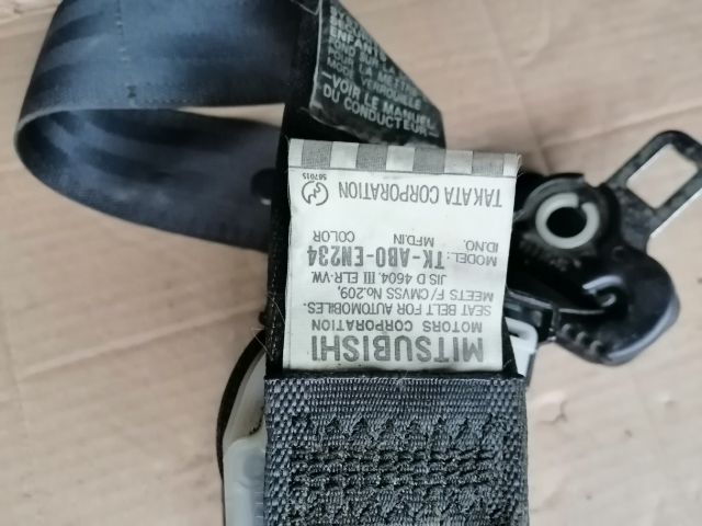 bontott MITSUBISHI PAJERO Hátsó középső Biztonsági Öv