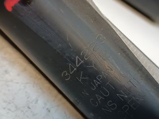 bontott MITSUBISHI PAJERO Hátsó Lengéscsillapító Pár