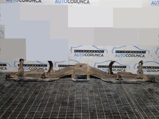 bontott MITSUBISHI PAJERO Hátsó Lökhárító Merevítő (Fém)