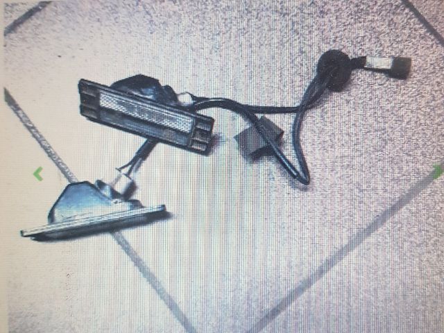 bontott MITSUBISHI PAJERO Hátsó Rendszámtábla Világítás