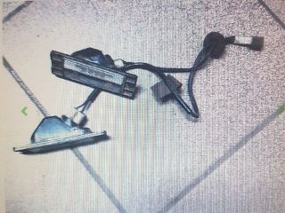 bontott MITSUBISHI PAJERO Hátsó Rendszámtábla Világítás