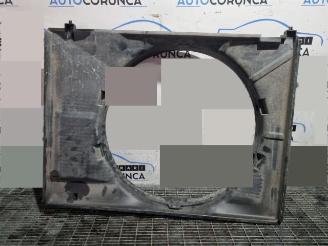 bontott MITSUBISHI PAJERO Hűtő Légterelő