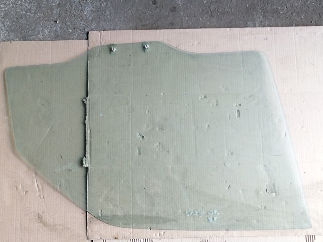 bontott MITSUBISHI PAJERO Jobb első Ablak