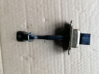 bontott MITSUBISHI PAJERO Jobb első Ajtóhatároló