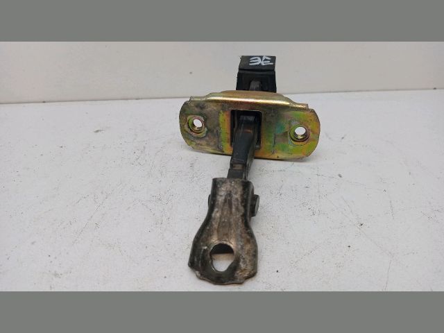 bontott MITSUBISHI PAJERO Jobb első Ajtóhatároló