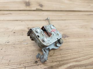 bontott MITSUBISHI PAJERO Jobb első Ajtózár