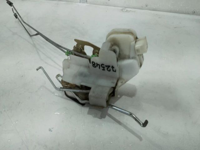 bontott MITSUBISHI PAJERO Jobb első Ajtózár