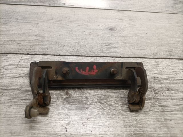 bontott MITSUBISHI PAJERO Jobb első Külső Kilincs