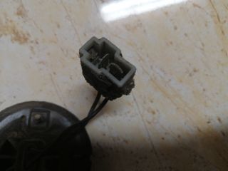 bontott MITSUBISHI PAJERO Jobb első Sárvédő Irányjelző