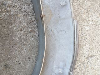 bontott MITSUBISHI PAJERO Jobb első Sárvédő Szélesítő